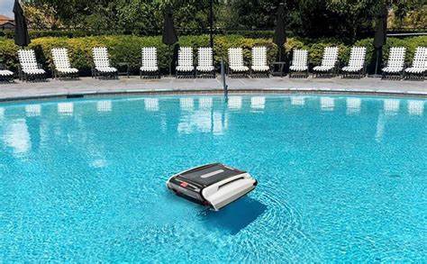 A chlorinator working in a pool with a different angle