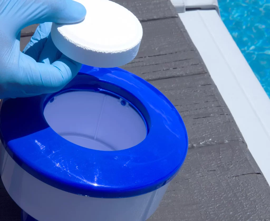 Pool chlorine floater